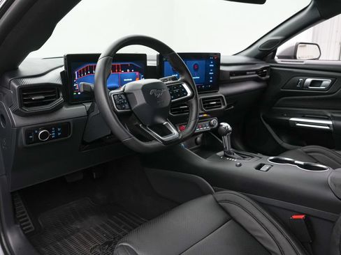 Certified 2025 Ford Mustang GT RWD image 17