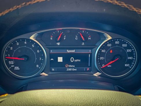 Used 2023 GMC Terrain AT4 w/ Infotainment Package II AWD/4WD image 21