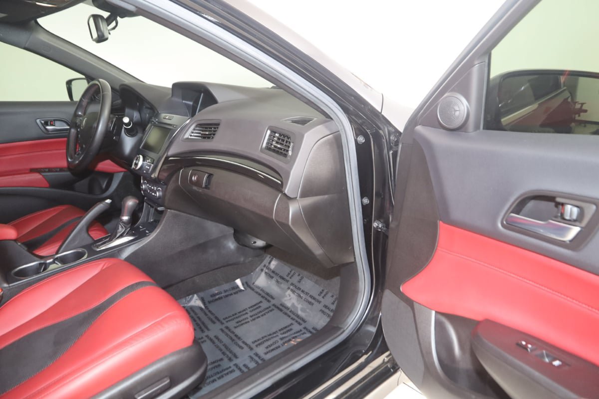 Used 2022 Acura ILX w/ Premium & A-SPEC Package FWD image 37