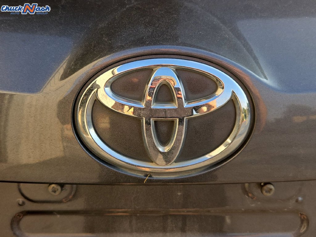 Used 2013 Toyota RAV4 XLE FWD image 8