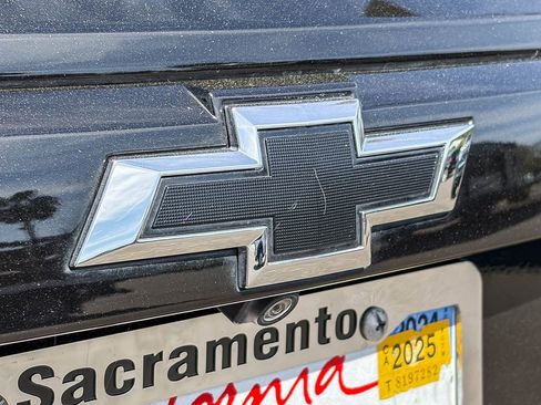 Used 2020 Chevrolet Trax LS w/ Tint and Cruise Package image 10