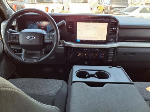Used 2023 Ford F250 XLT w/ XLT Premium Package image 17
