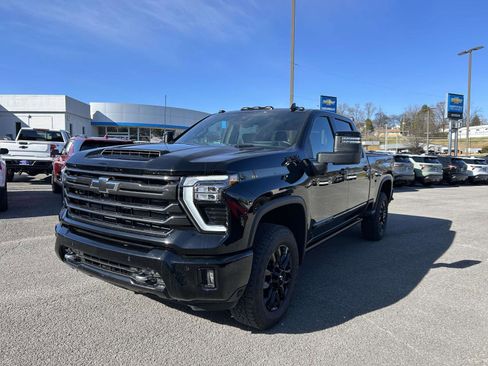 New 2026 Chevrolet Silverado 3500 High Country w/ Midnight Edition image 6