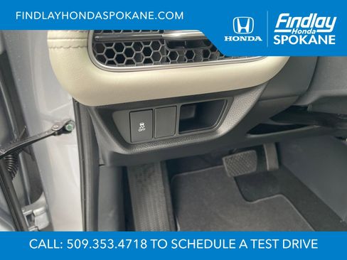 New 2026 Honda HR-V EX-L image 9