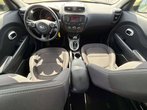 Used 2015 Kia Soul FWD image 20