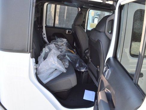 New 2026 Jeep Gladiator Rubicon image 31