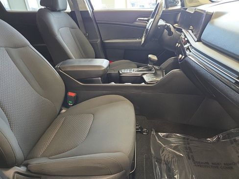 Used 2026 Kia Sportage LX image 20