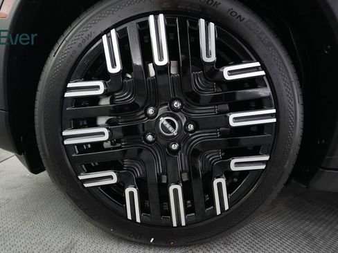 Used 2026 Nissan Leaf Platinum+ w/ Floor Mat Package (Platinum+) FWD image 19