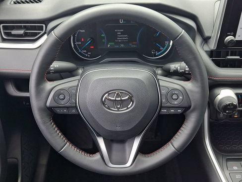 Used 2023 Toyota RAV4 SE w/ Weather & Moonroof Package AWD/4WD image 19