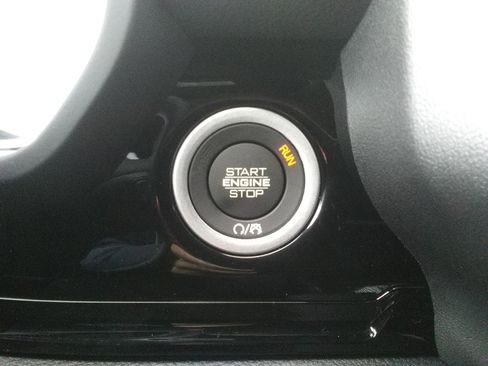 New 2026 RAM 1500 Laramie image 16