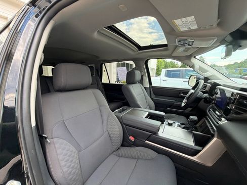 Used 2023 Toyota Sequoia SR5 w/ TRD Off-Road Package AWD/4WD image 42