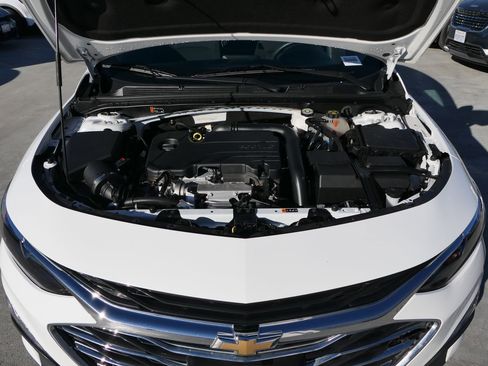 Used 2023 Chevrolet Malibu LT image 28