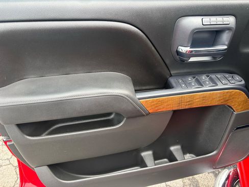 Used 2015 Chevrolet Silverado 1500 LTZ image 28
