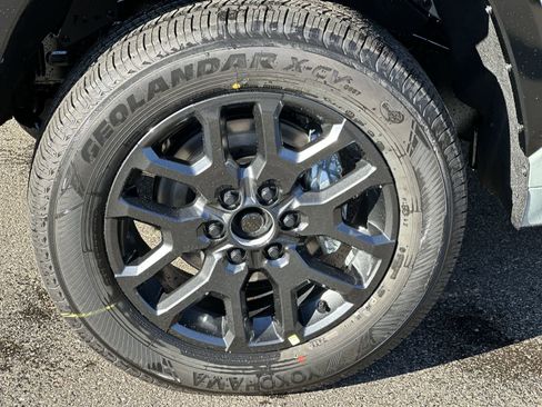 New 2026 Toyota Tundra Platinum image 10