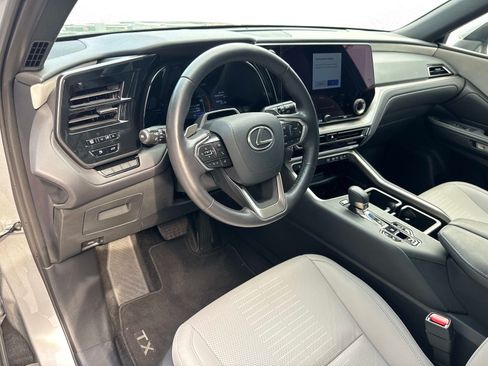 Used 2025 Lexus TX 350 AWD w/ Technology Package image 23