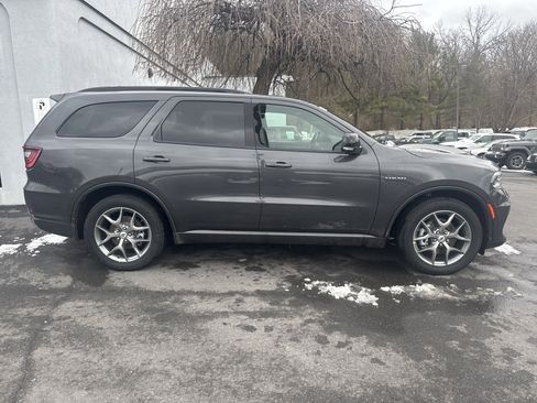 New 2026 Dodge Durango GT image 2