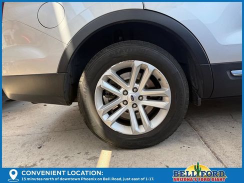 Used 2017 Ford Explorer XLT FWD image 6