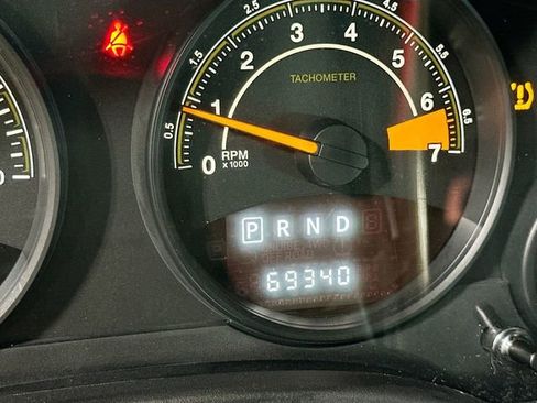 Used 2016 Jeep Patriot High Altitude AWD/4WD image 13