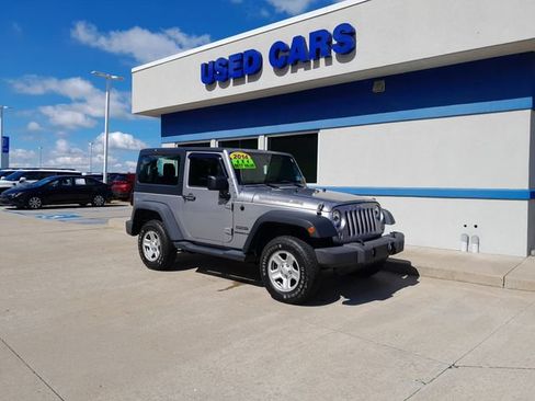Used 2014 Jeep Wrangler Sport AWD/4WD image 2