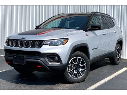 Used 2024 Jeep Compass Trailhawk