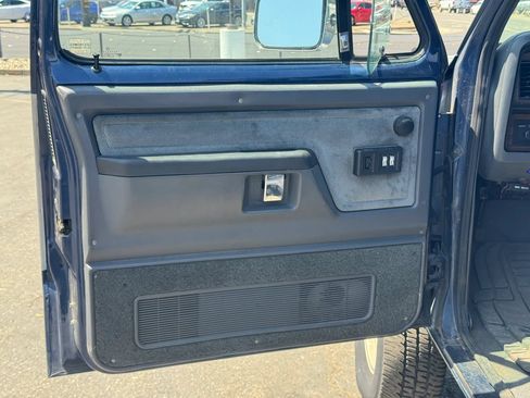 Used 1992 Dodge D/W Truck 250 AWD/4WD image 14