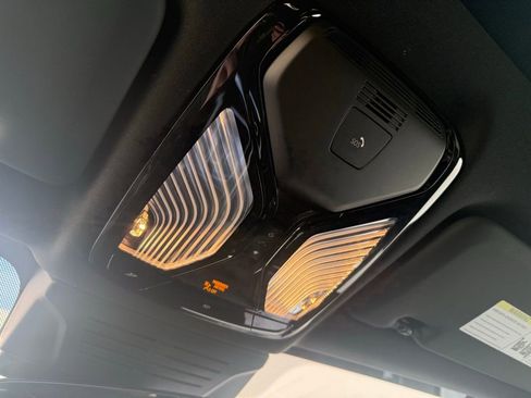 New 2026 BMW X5 xDrive40i AWD/4WD image 34