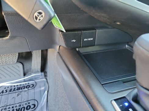 Used 2023 Toyota Camry LE FWD image 20