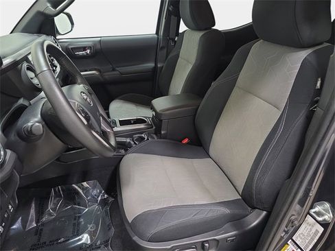 Certified 2023 Toyota Tacoma TRD Off-Road image 12