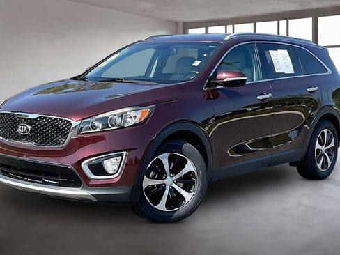 Used 2017 Kia Sorento EX FWD image 3