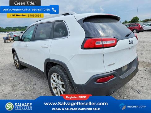 Used 2015 Jeep Cherokee Latitude w/ Cold Weather Group AWD/4WD image 3