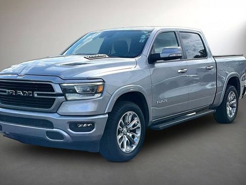 Used 2021 RAM 1500 Laramie w/ Sport Appearance Package AWD/4WD image 3