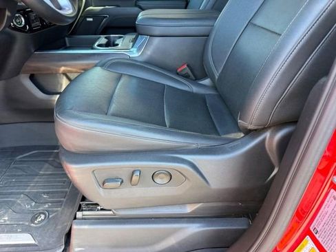 Used 2024 GMC Sierra 2500 SLT w/ SLT Convenience Package image 19