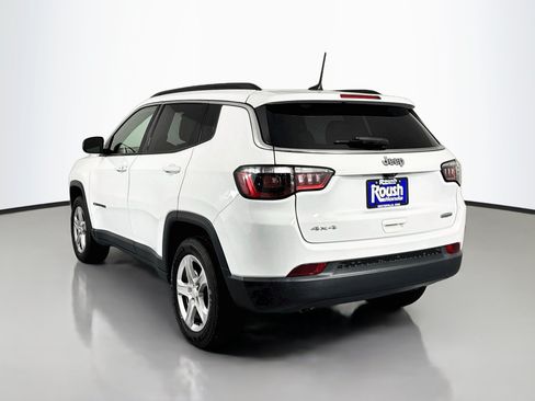 Used 2023 Jeep Compass Latitude AWD/4WD image 7