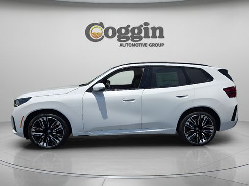 New 2026 BMW X3 xDrive30i w/ M Sport Package AWD/4WD image 2