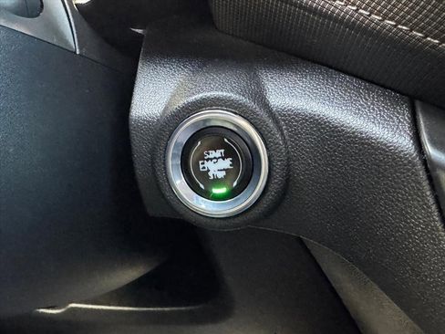 Used 2022 Chevrolet TrailBlazer LT w/ LPO, Blackout Package image 23