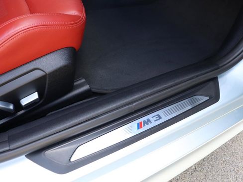Used 2018 BMW M3 Competition image 33