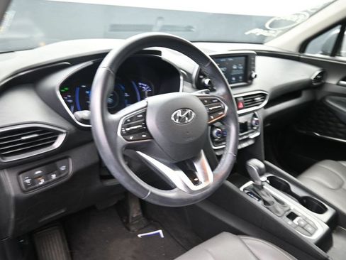 Used 2019 Hyundai Santa Fe SEL FWD image 11