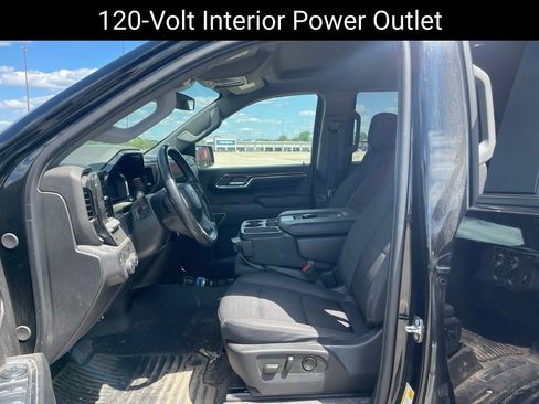 Used 2024 Chevrolet Silverado 1500 LT AWD/4WD image 13