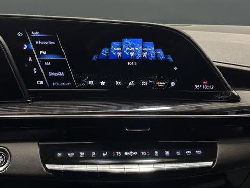 Used 2021 Cadillac Escalade Sport image 18