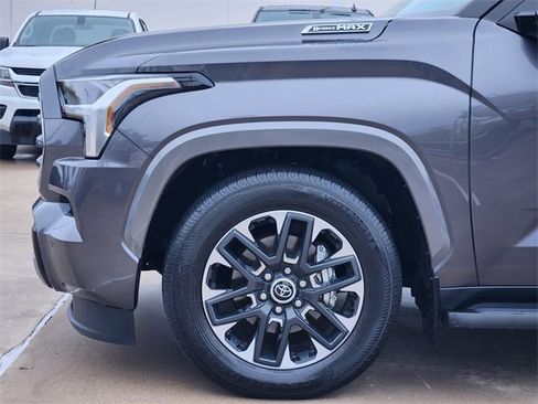 Used 2024 Toyota Sequoia Limited image 5