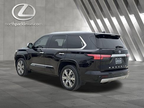 Used 2024 Toyota Sequoia Capstone AWD/4WD image 2