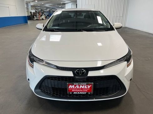 Used 2021 Toyota Corolla LE FWD image 8