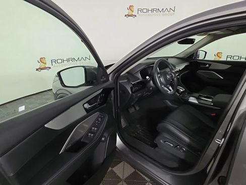 Used 2024 Acura MDX SH-AWD w/ Technology Package image 17