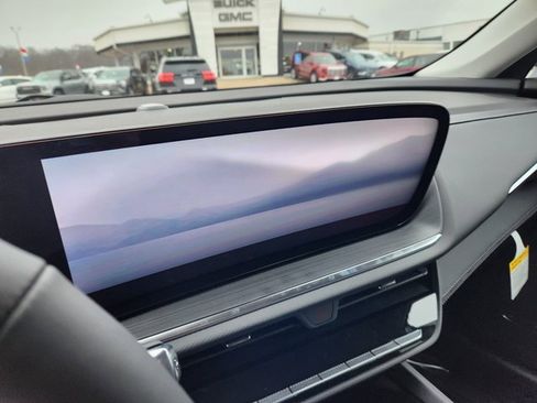 New 2026 Buick Envision Preferred image 13