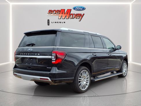 Used 2023 Ford Expedition Max Platinum AWD/4WD image 4