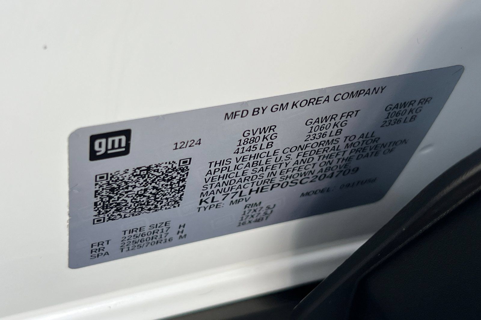 Used 2025 Chevrolet Trax LT FWD image 39