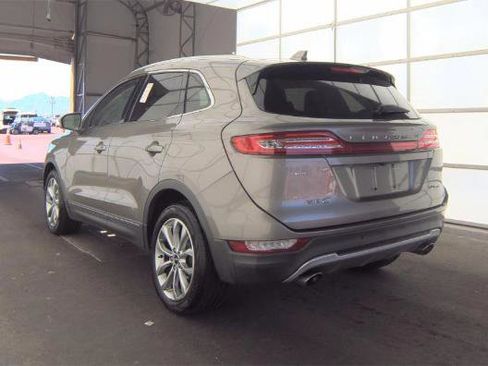 Used 2017 Lincoln MKC Select w/ Select Plus Package AWD/4WD image 2