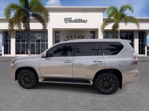 Used 2022 Lexus GX 460 Premium w/ Premium Package AWD/4WD image 9