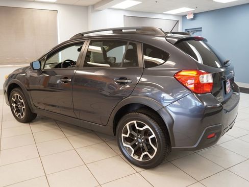 Used 2016 Subaru Crosstrek 2.0i Premium image 7