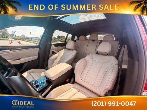 Used 2021 BMW X4 xDrive30i w/ Premium Package AWD/4WD image 14